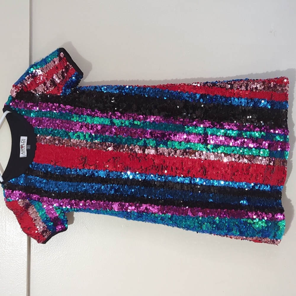 Kids sequin dress size 6.